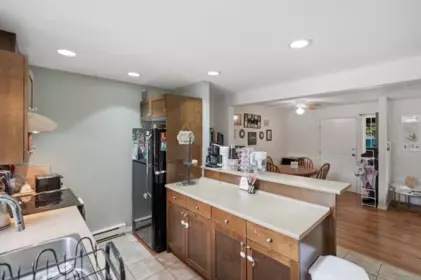 Breakfast Nook Photo of 14 45535 Shawnigan Crescent, Chilliwack, BC