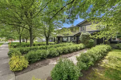 Front Yard Photo of 14 45535 Shawnigan Crescent, Chilliwack, BC