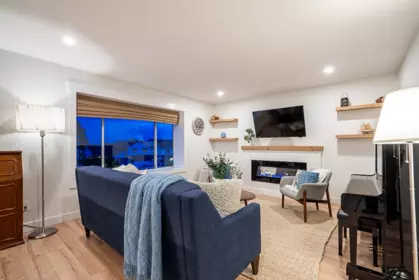 Primary Bedroom Photo of 26567 28a Avenue, Langley, BC