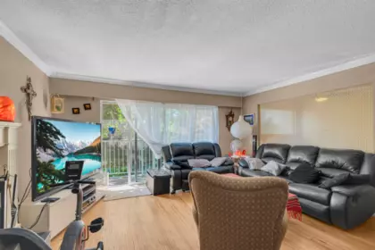 Kitchen Photo of 1825 Brunette Avenue, Coquitlam, BC