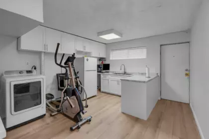 Office / Den Photo of 1825 Brunette Avenue, Coquitlam, BC