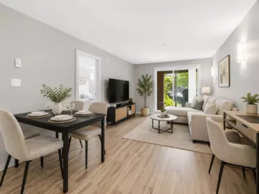 110 5889 Irmin Street, Burnaby, BC, Burnaby — Apartment/Condo for sale