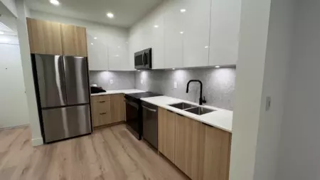 Kitchen Island Photo of 431 20769 Fraser Highway, Langley, BC