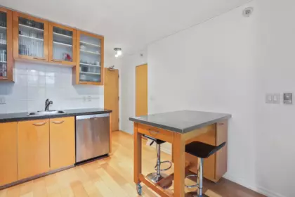 Kitchen Island Photo of 504 969 Richards Street, Vancouver, BC