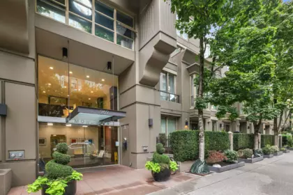 Loft / Bonus Room Photo of 504 969 Richards Street, Vancouver, BC