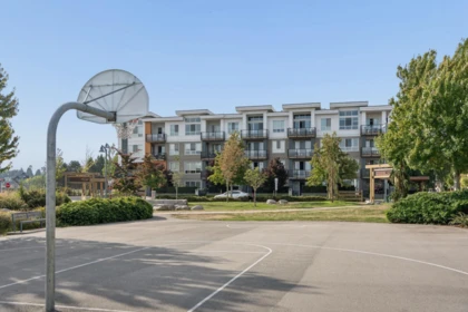 Hot Tub / Spa Photo of 228 4690 Hawk Lane, Tsawwassen, BC