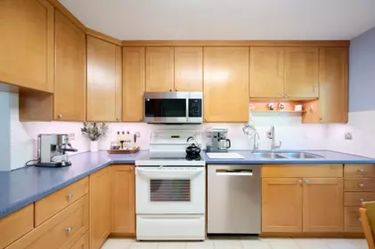 Breakfast Nook Photo of 4627 Hoskins Road, North Vancouver, BC