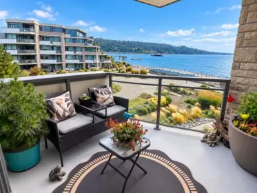 403 5725 Teredo Street, Sechelt, BC, Sechelt — Apartment/Condo for sale