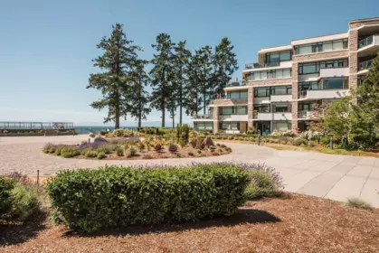 Garden / Landscaping Photo of 403 5725 Teredo Street, Sechelt, BC