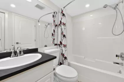 Mudroom Photo of 205 17730 58a Avenue, Surrey, BC