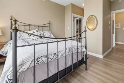 Bedroom 3 Photo of 405 160 E 13th Street, North Vancouver, BC