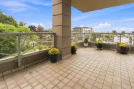 405 160 E 13th Street, North Vancouver, BC