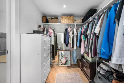 Powder Room Photo of 603 1500 Fern Street, North Vancouver, BC