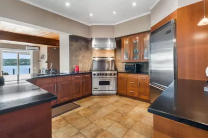 Breakfast Nook Photo of 4695 Belcarra Bay Road, Belcarra, BC