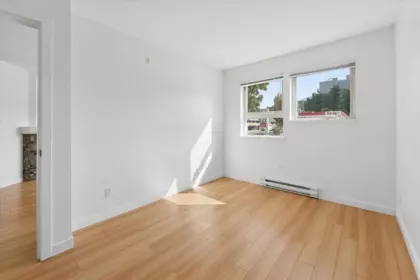 Basement Recreation Room Photo of 218 405 Skeena Street, Vancouver, BC