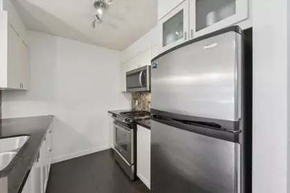 Kitchen Island Photo of 218 405 Skeena Street, Vancouver, BC