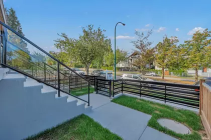 Hot Tub / Spa Photo of 4328 Rupert Street, Vancouver, BC
