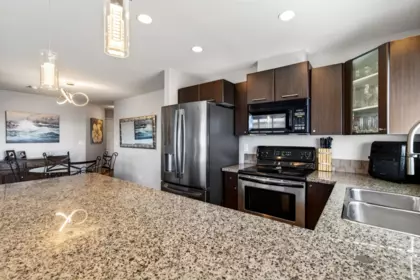 Family Room Photo of 412 5488 198 Street, Langley, BC