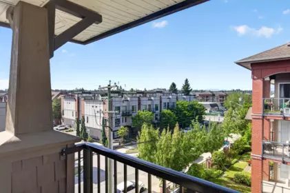 Staircase Photo of 412 5488 198 Street, Langley, BC