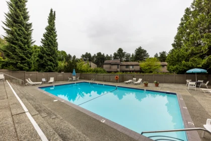 Backyard Photo of 407 4101 Yew Street, Vancouver, BC