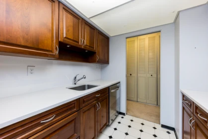 Guest Bathroom Photo of 407 4101 Yew Street, Vancouver, BC