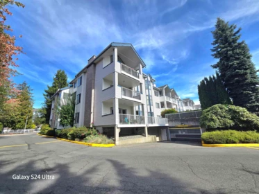 107 13918 72 Avenue, Surrey, BC, Surrey — Apartment/Condo for sale