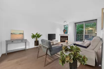 202 5639 Hampton Place, Vancouver, BC, Vancouver — Apartment/Condo for sale