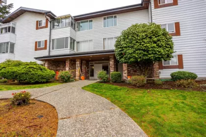 301 1390 Martin Street, White Rock, BC, White Rock — Apartment/Condo for sale
