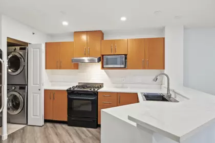 Pantry Photo of 403 500 Klahanie Drive, Port Moody, BC