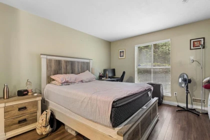 Powder Room Photo of 109 7161 121 Street, Surrey, BC