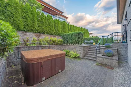 Garden / Landscaping Photo of 14439 Sunset Lane, White Rock, BC