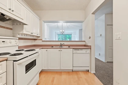 Primary Bedroom Photo of 108 12148 224 Street, Maple Ridge, BC