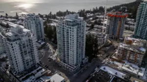 204 15152 Russell Avenue, White Rock, BC