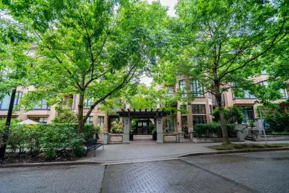 310 2175 Salal Drive, Vancouver, BC, Vancouver — Apartment/Condo for sale