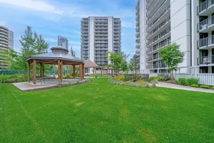 602 6455 Willingdon Avenue, Burnaby, BC, Burnaby — Apartment/Condo for sale