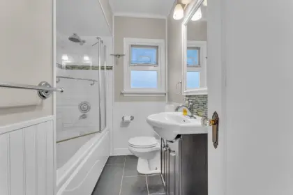 3079 E 22nd Avenue, Vancouver, BC, Vancouver — Single Family Residence for sale