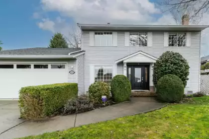 1032 164 Street, Surrey, BC, Surrey — Single Family Residence for sale