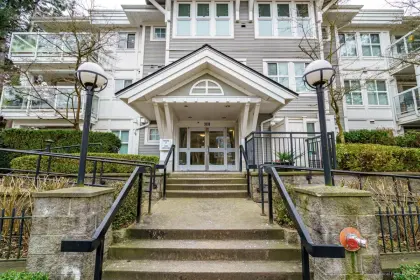 309 3038 E Kent Avenue South, Vancouver, BC, Vancouver — Apartment/Condo for sale