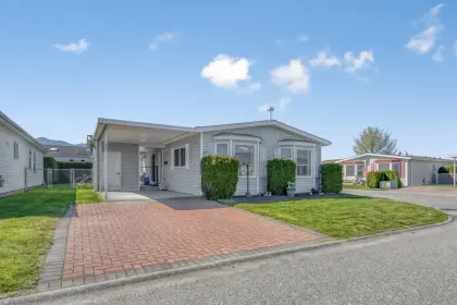19 45918 Knight Road, Chilliwack, BC, Chilliwack — Manufactured Home for sale