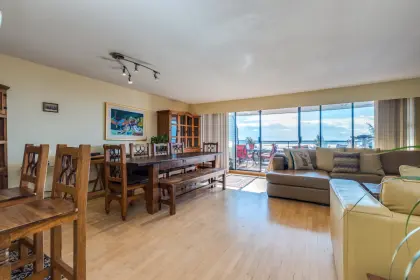 21 2235 Folkestone Way, West Vancouver, BC, West vancouver — Apartment/Condo for sale