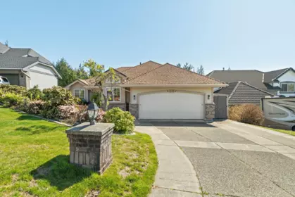 1533 Eagle Mountain Drive, Coquitlam, BC, Coquitlam — Single Family Residence for sale