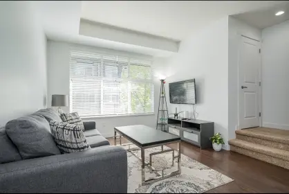 11 18199 70 Avenue, Surrey, BC, Surrey — Townhouse for sale