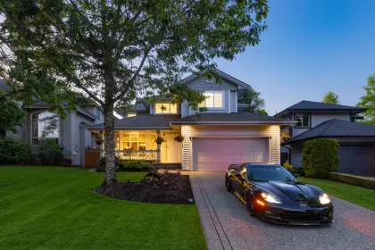 16989 83a Avenue, Surrey, BC, Surrey — Single Family Residence for sale