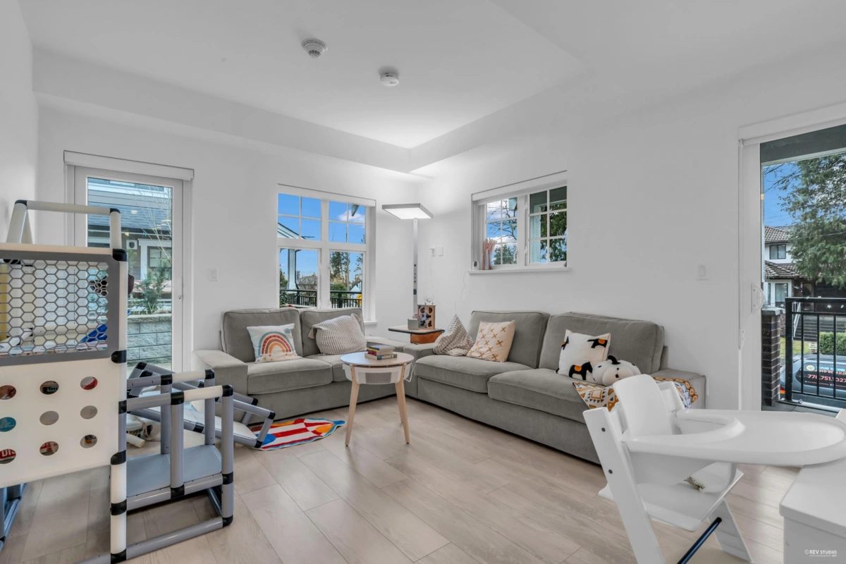 Kitchen Photo of 116 678 Fairview Street, Coquitlam, BC