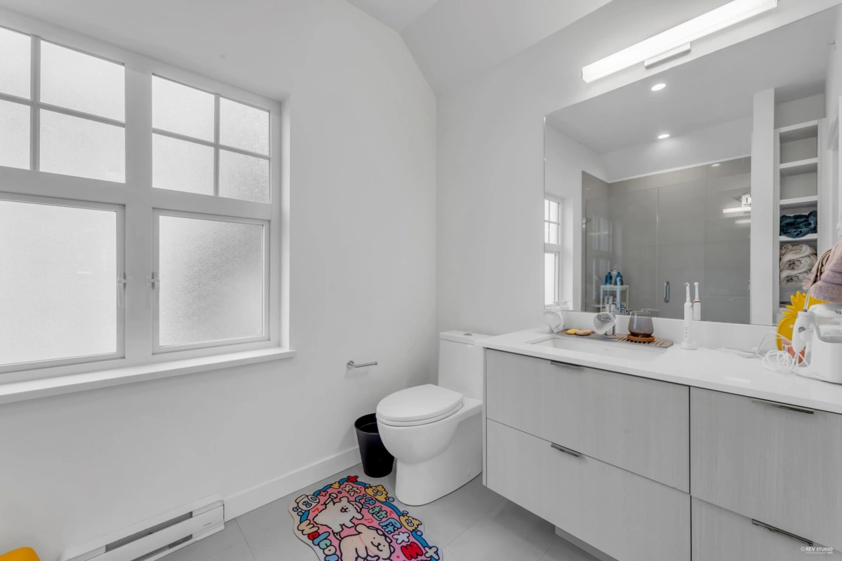 Mudroom Photo of 116 678 Fairview Street, Coquitlam, BC