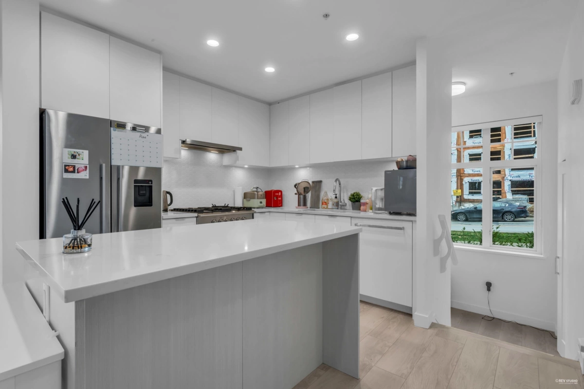 Primary Bathroom Photo of 116 678 Fairview Street, Coquitlam, BC