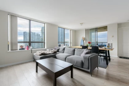2502 4333 Central Boulevard, Burnaby, BC, Burnaby — Apartment/Condo for sale