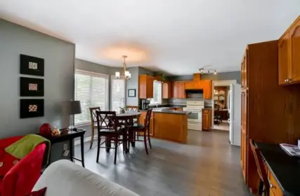 16386 S Glenwood Crescent, Surrey, BC, Surrey — Single Family Residence for sale