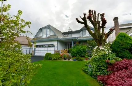16386 S Glenwood Crescent, Surrey, BC, Surrey — Single Family Residence for sale
