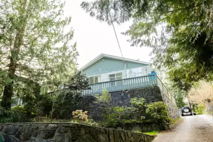 12599 Chris Way, Pender Harbour, BC, Pender Harbour — Single Family Residence for sale